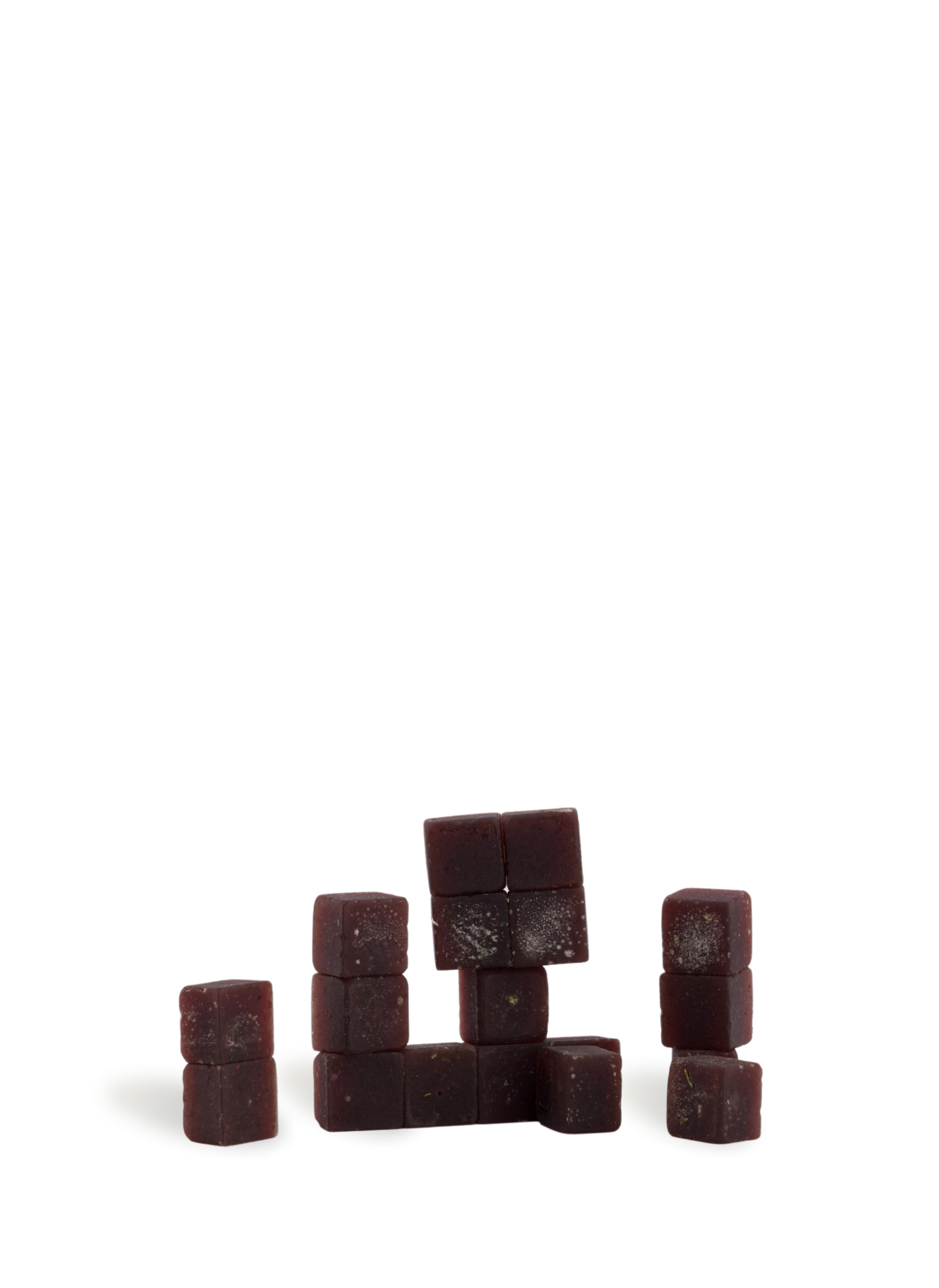 The Blueberry Caipirinha gummies by Rose Los Angeles give us Copacabana vibes. Rose Delights are made from regeneratively farmed CBD flowers by Sonoma Hills Farm from the strain Prism. A summer collaboration with Chef Manu Buffara, the recipe blends Californian coastal Moon blueberries, Meyer lemons, Novo Fogo cachaҫa, and a dash of fresh mint. A perfectly balanced nod to Brazil's national cocktail. The solventless rosin extraction method is 100% artisanal for full-bodied flavor and terpene preservation. Vegan, gluten-free, small-batch recipes make our hearts sing. Not to mention, the packaging designed for limited plastic use is pretty enough to gift at your next dinner party.
CBD products are not medicine and cannot diagnose, treat or cure diseases. Always consult your own doctor before starting a new dietary program.