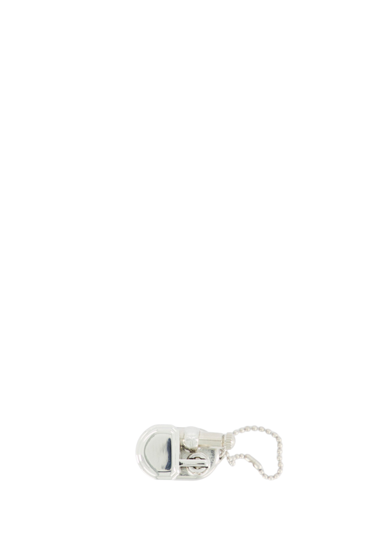 Conveniently small and key-chain attachable, the Quest Baby Lighter by Tsubota Pearl is (finally) a lighter you won't lose! Artfully made in Japan, this is the perfect on-the-go lighting device.