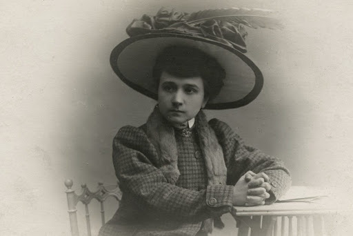María de Maeztu y Whitney