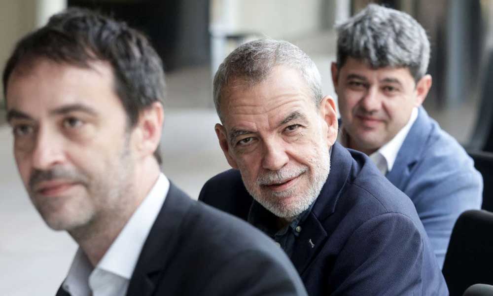 Carmen Mola es el seudónimo con el que los escritores Jorge Díaz, Agustín Martínez y Antonio Mercero