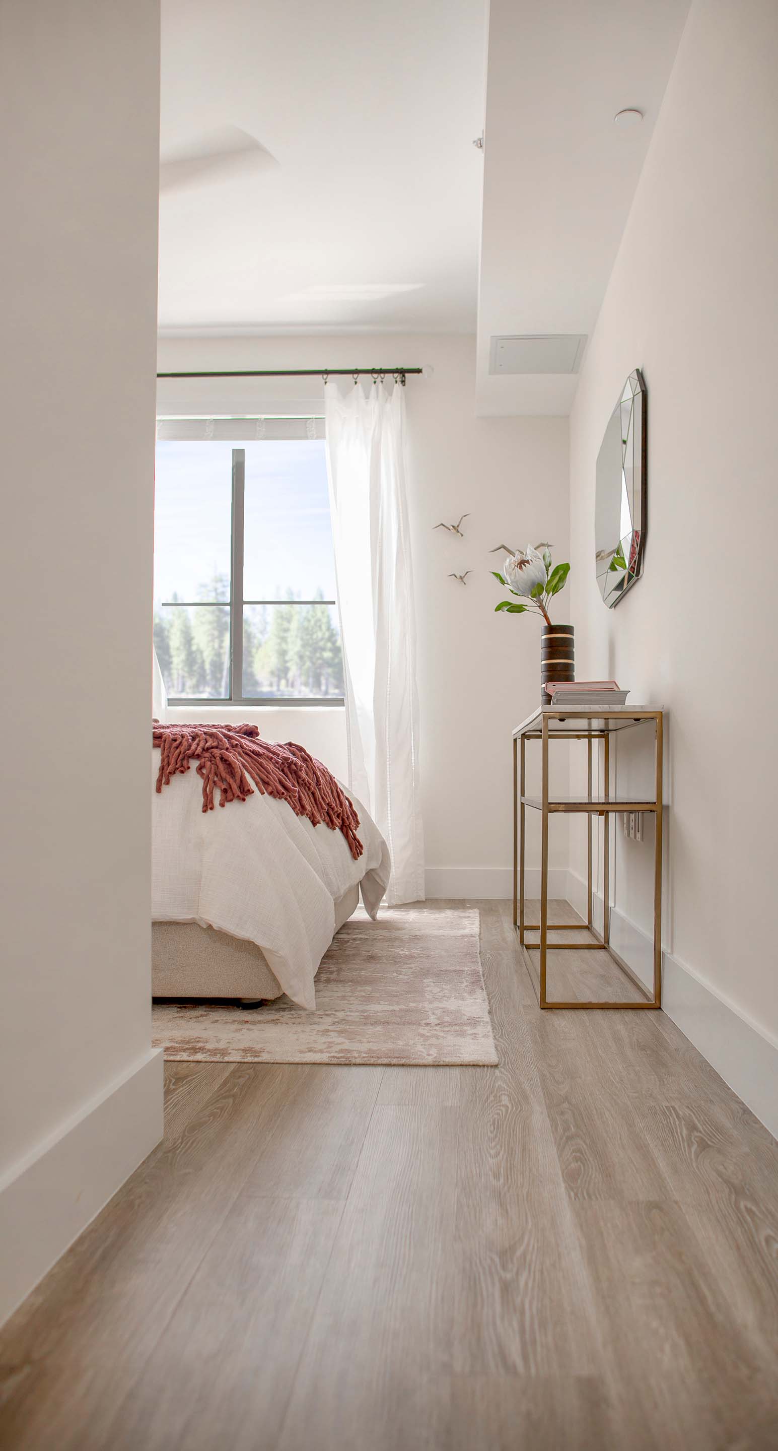 Modern Bedroom Floor