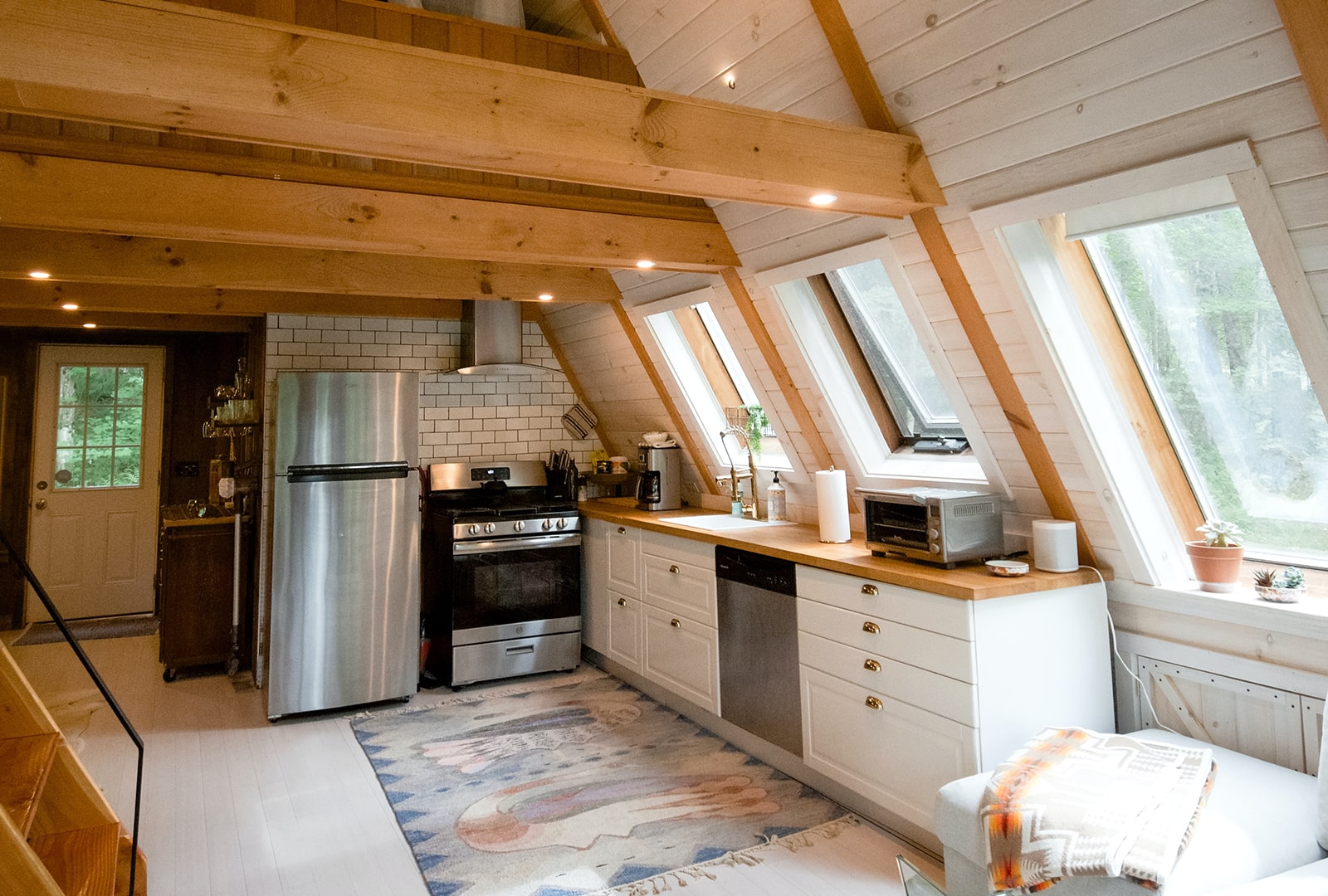 6 Reasons Why You Should Build an ADU on Your Property - United Signature