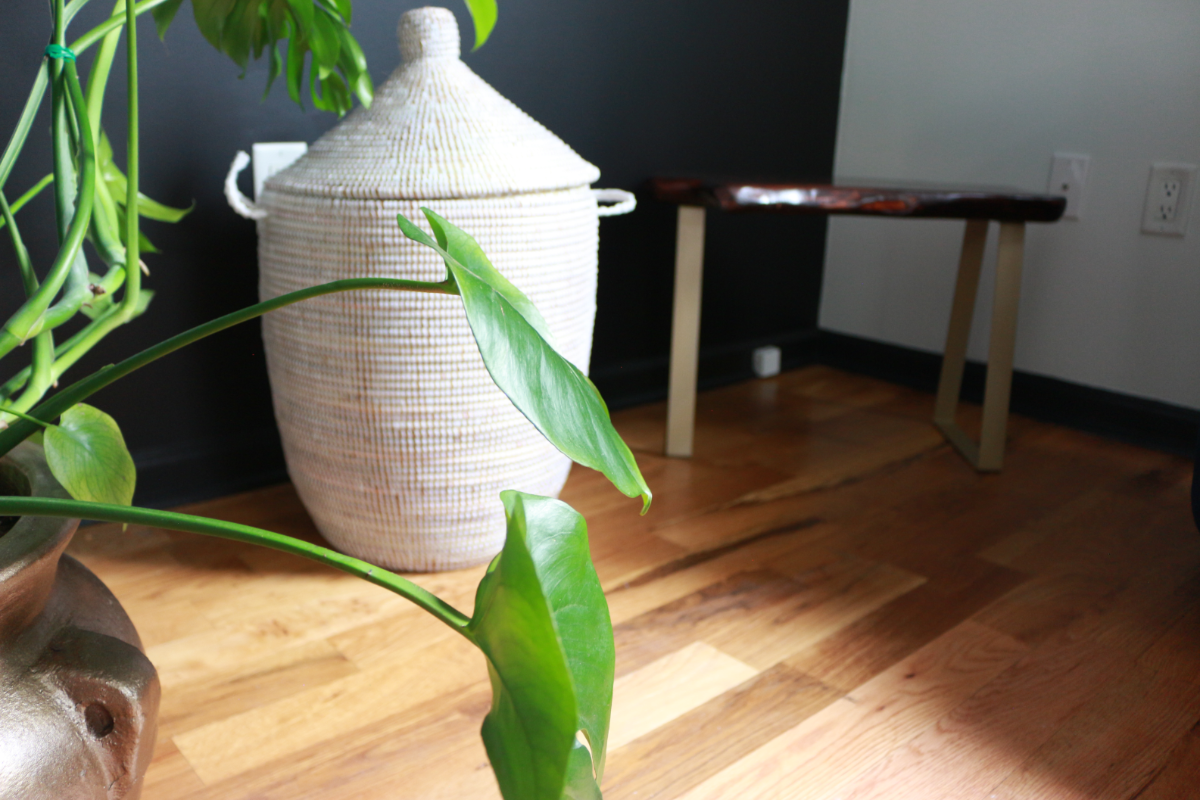 A picture of a vase
