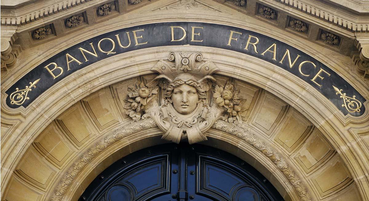 Le gouverneur de la Banque de France déclare que l'Union européenne doit adopter un cadre réglementaire immédiatement car "il ne nous reste plus beaucoup de temps".