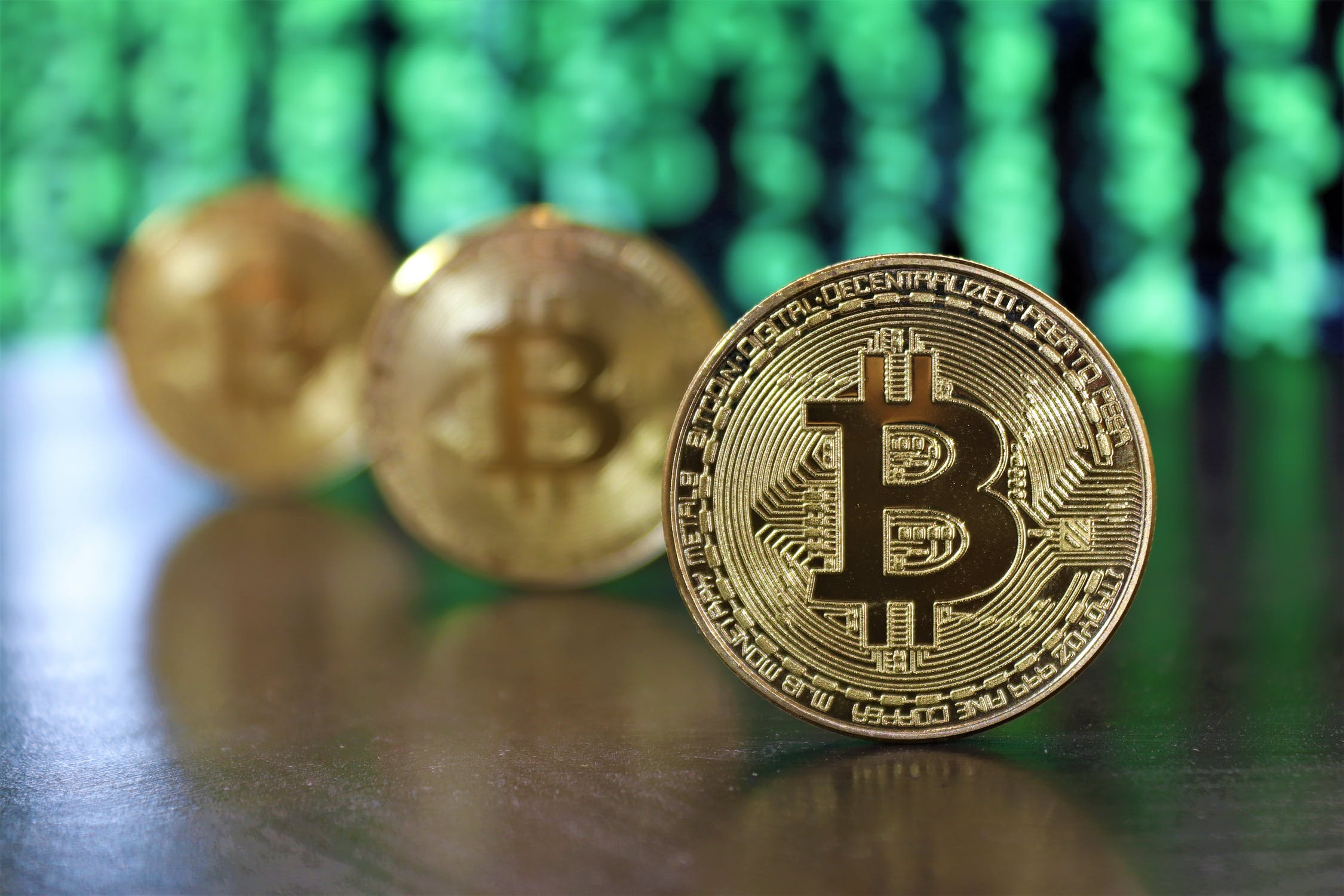Le prix du Bitcoin (BTC) repart à la hausse, une clôture cruciale au-dessus de 35 000 dollars