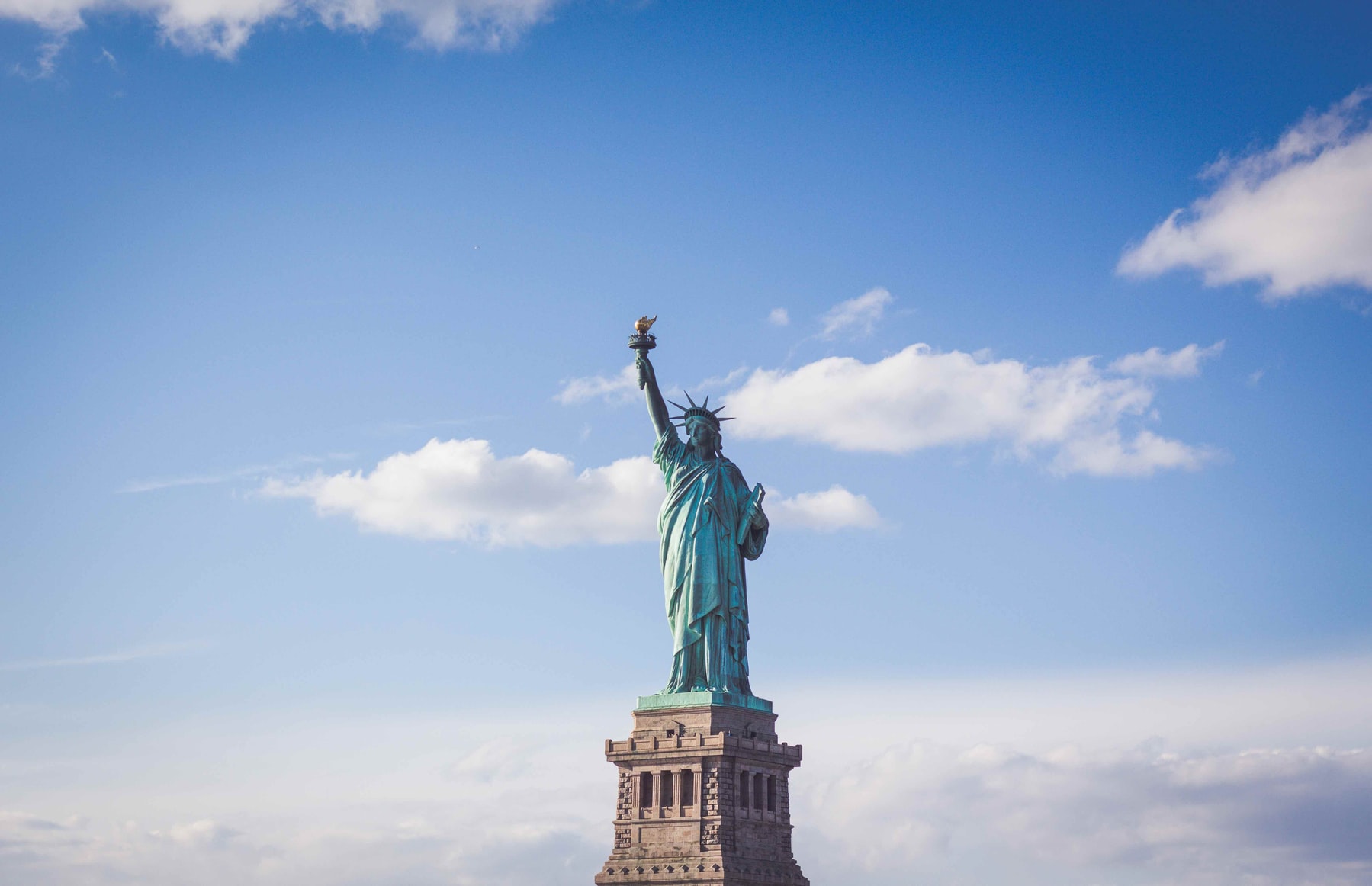 Le premier ETF Bitcoin Futures sera probablement approuvé par les États-Unis lundi, le prix du BTC atteint 60 000 dollars US