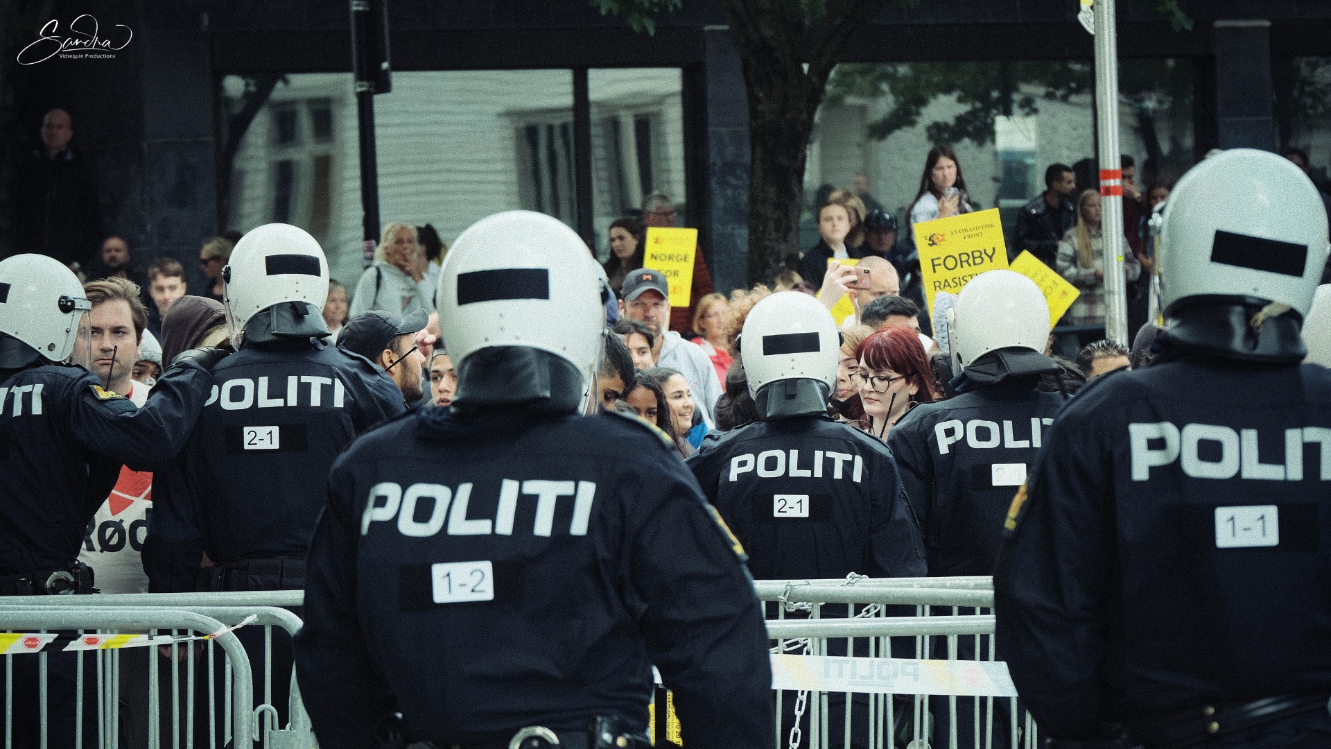 Foto fra demonstrasjonen mot SIAN. Foto: Sandra Vidrequin, internasjonal pressefotograf. Foto brukt med tillatelse