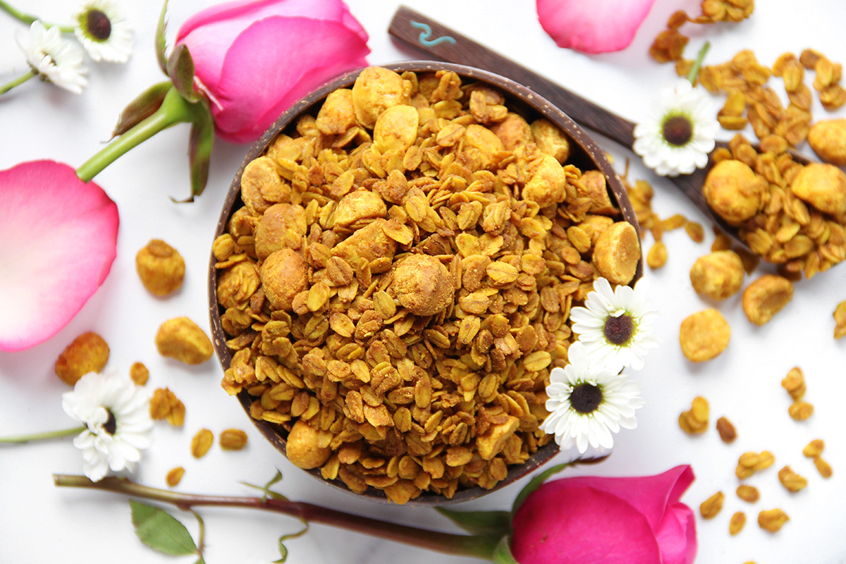 Golden Granola