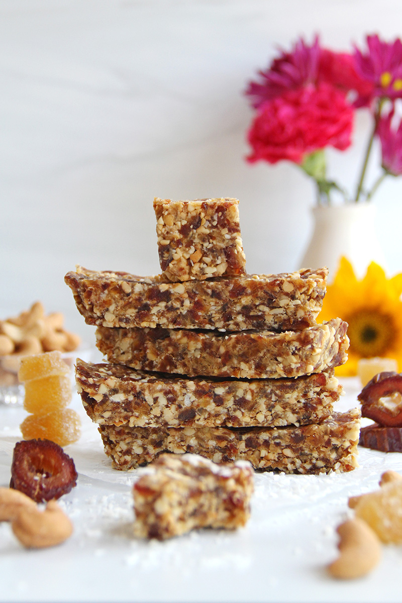 Easy Homemade Larabars (+ Infinite Flavor Variations)