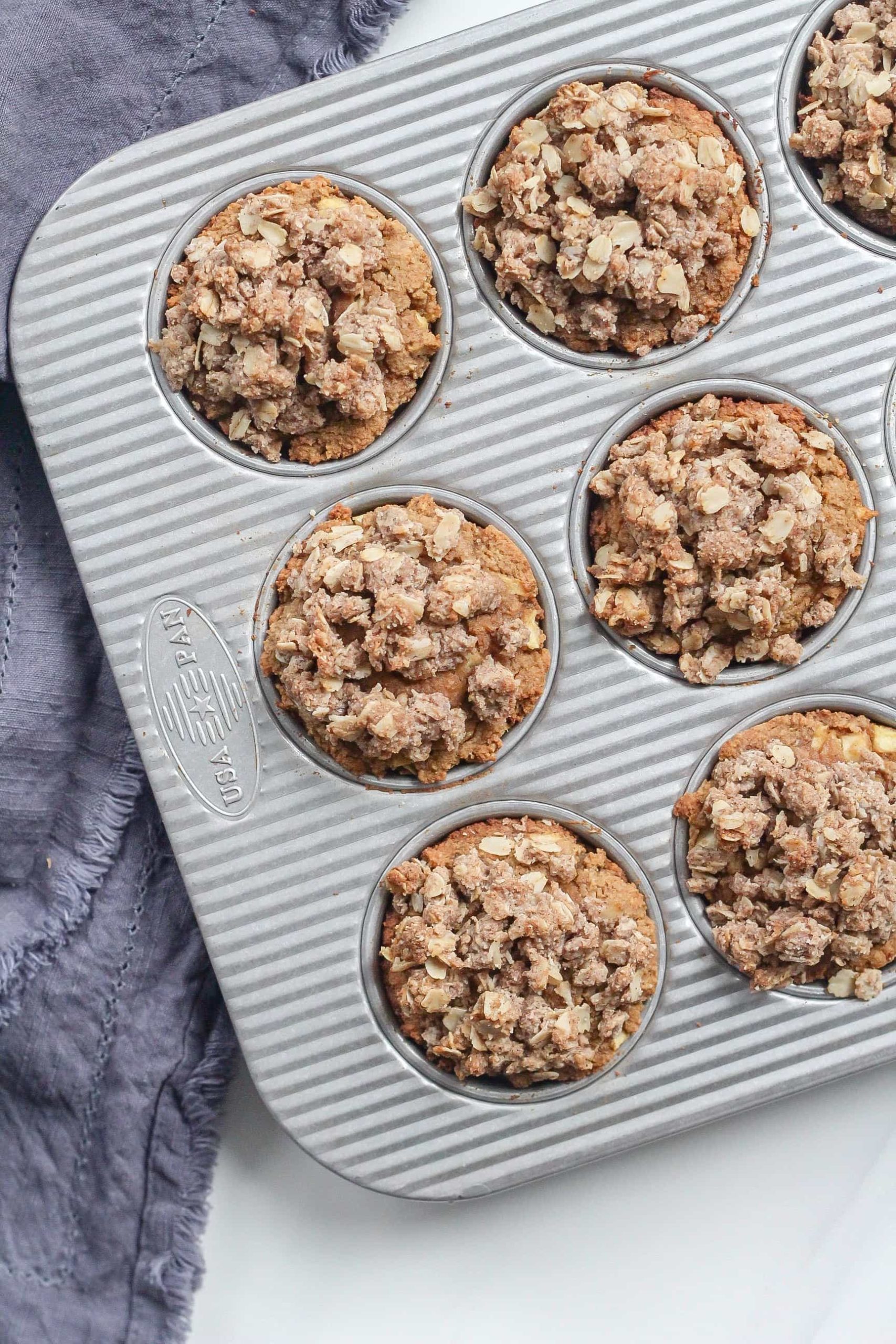 gluten free apple cinnamon muffins
