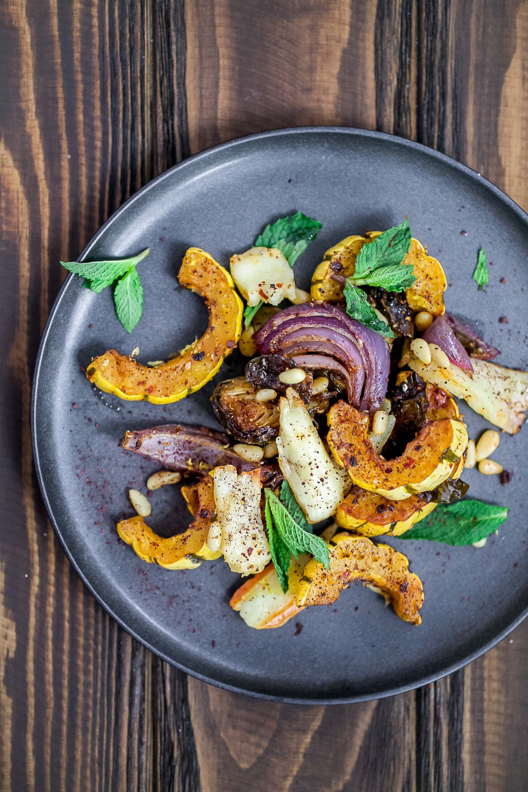 za'atar roasted vegetables on a plate.