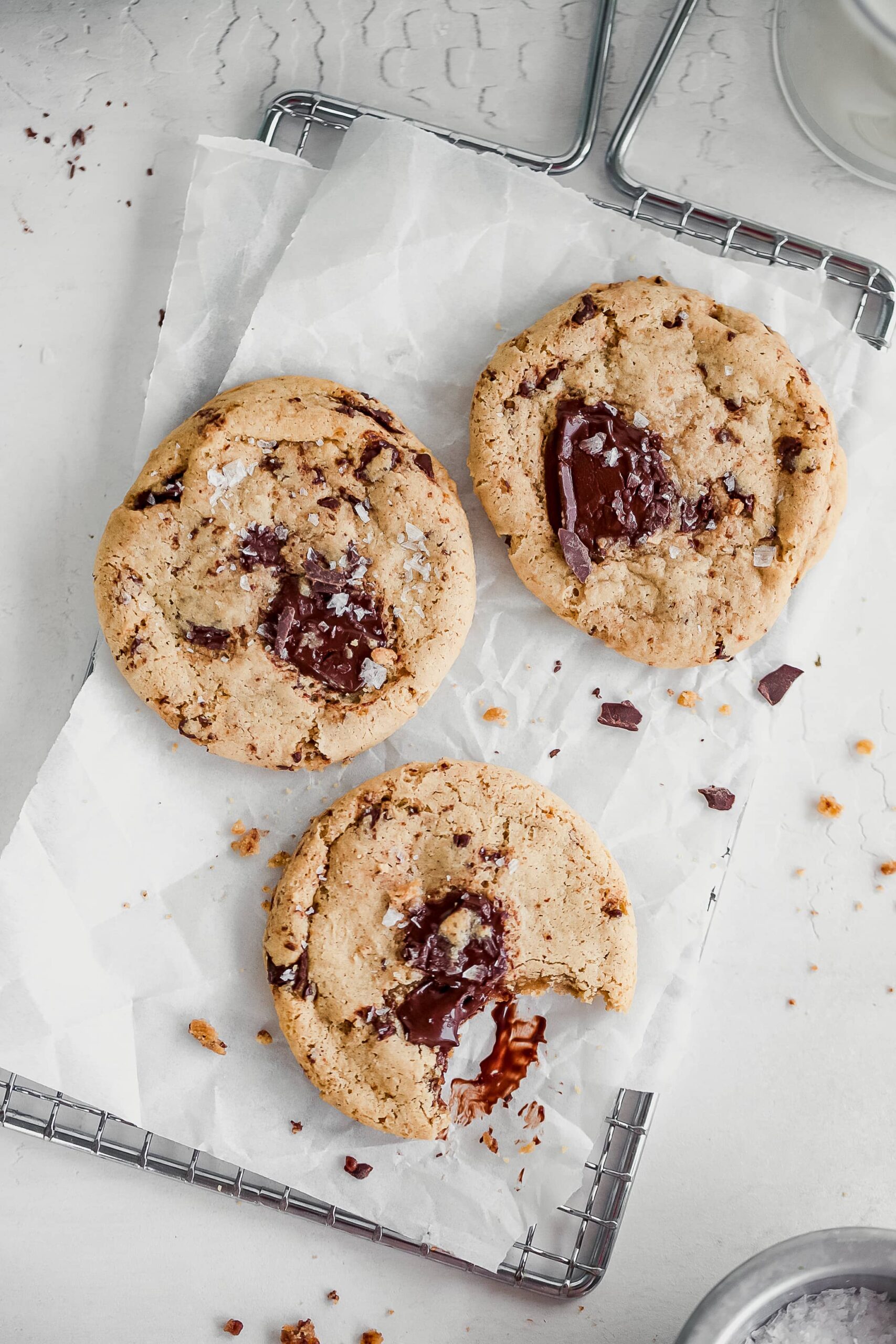 almond flour chocolate chip cookies