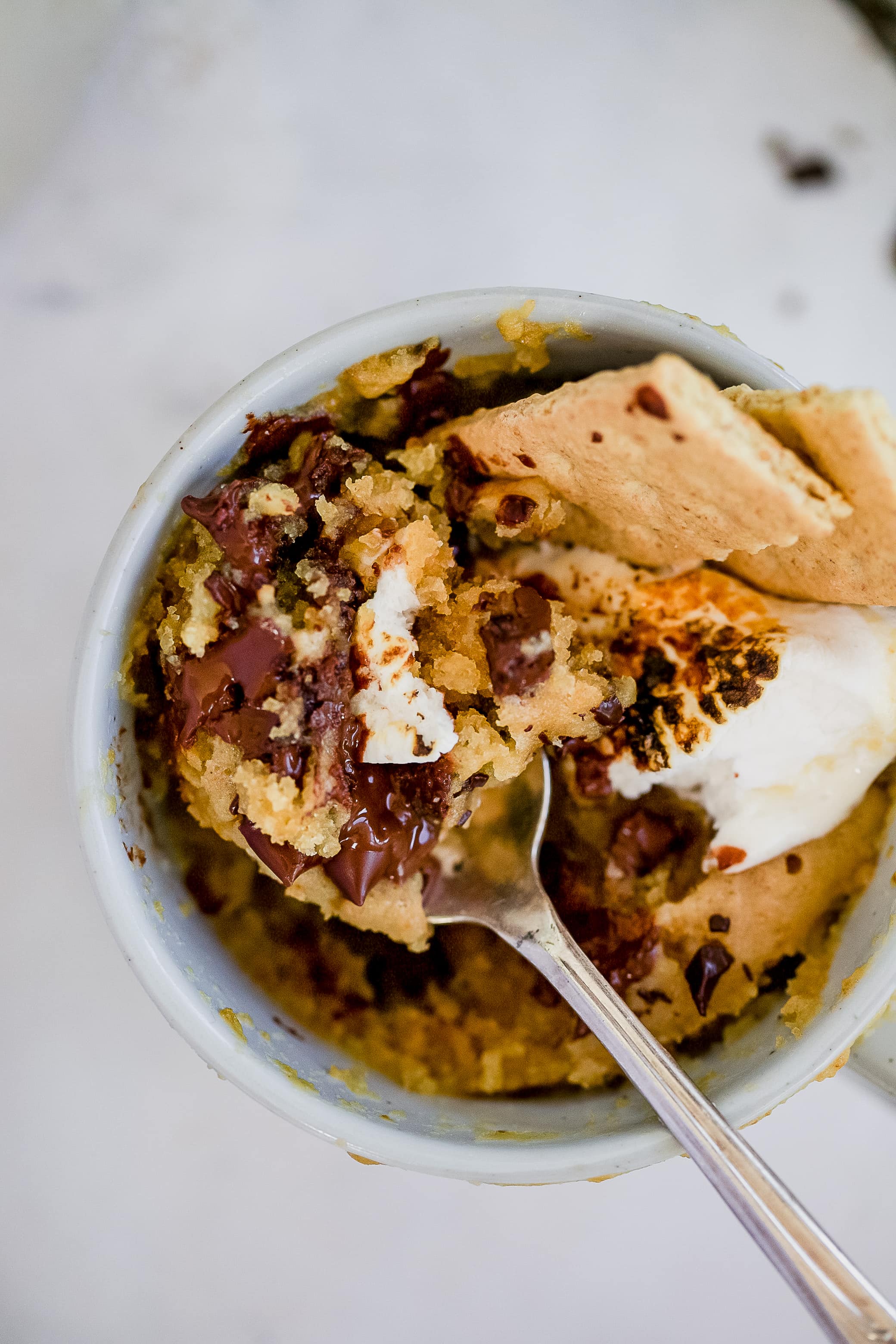 s'more mug cake