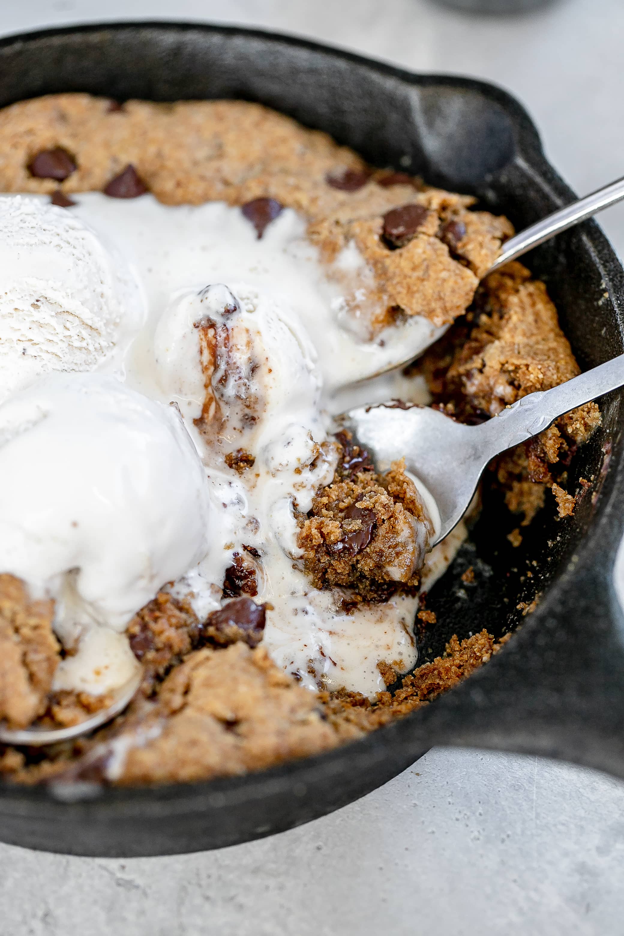 healthy peanut butter skillet cookie
