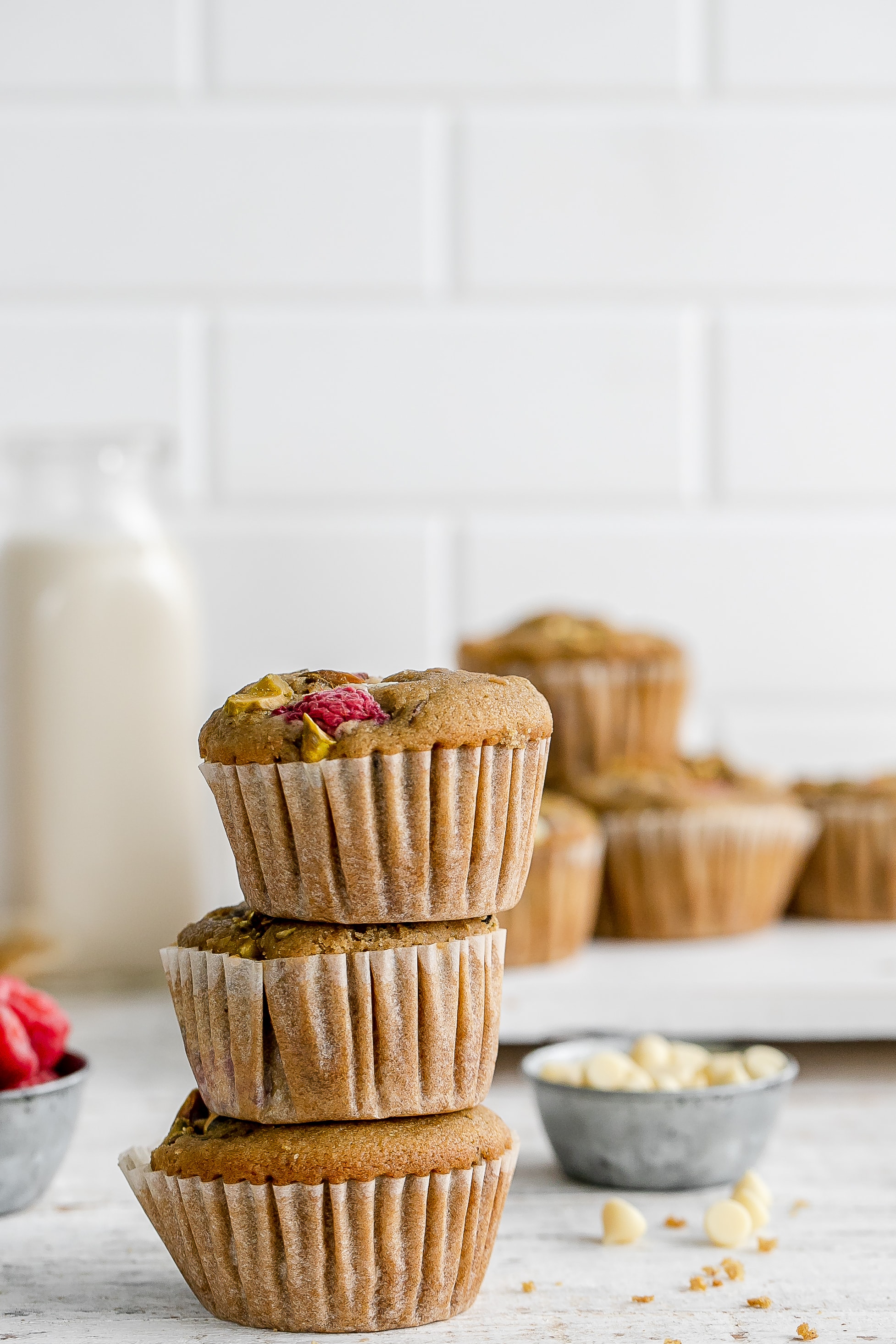 raspberry and white chocolate muffins