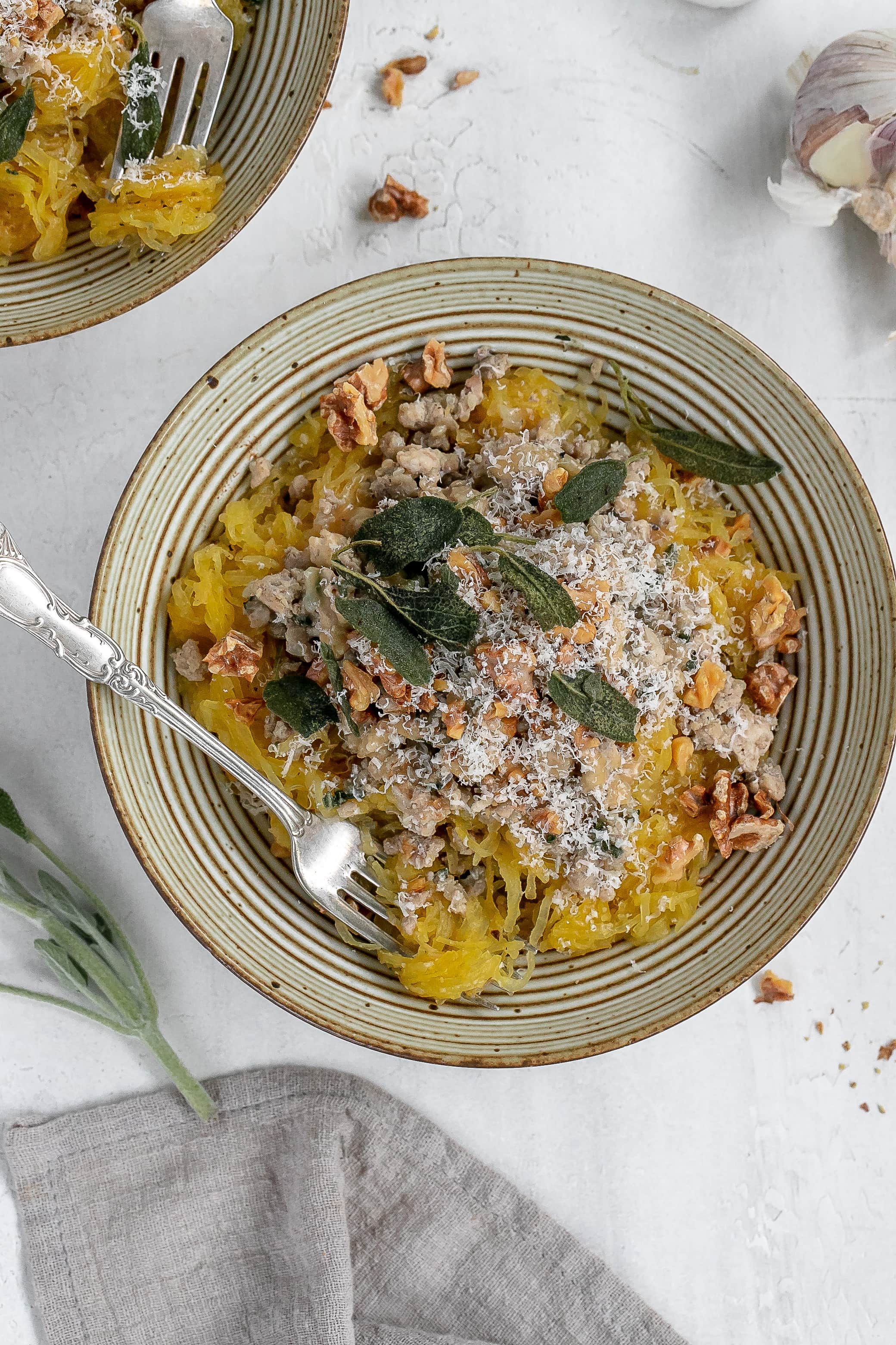 spaghetti squash with ground turkey in bowls. 
