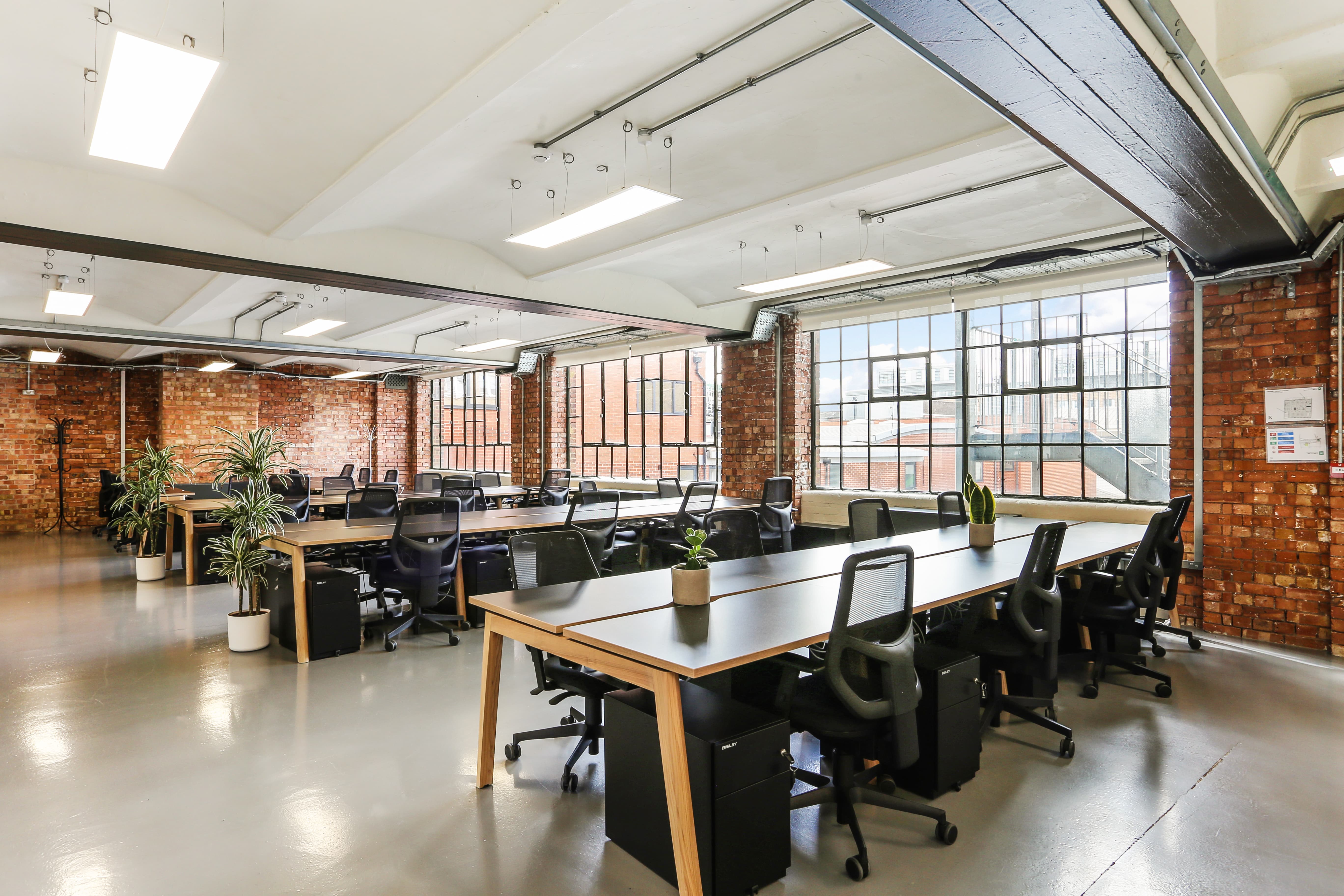 Knowlemore Embassy Tea House Southwark / Waterloo