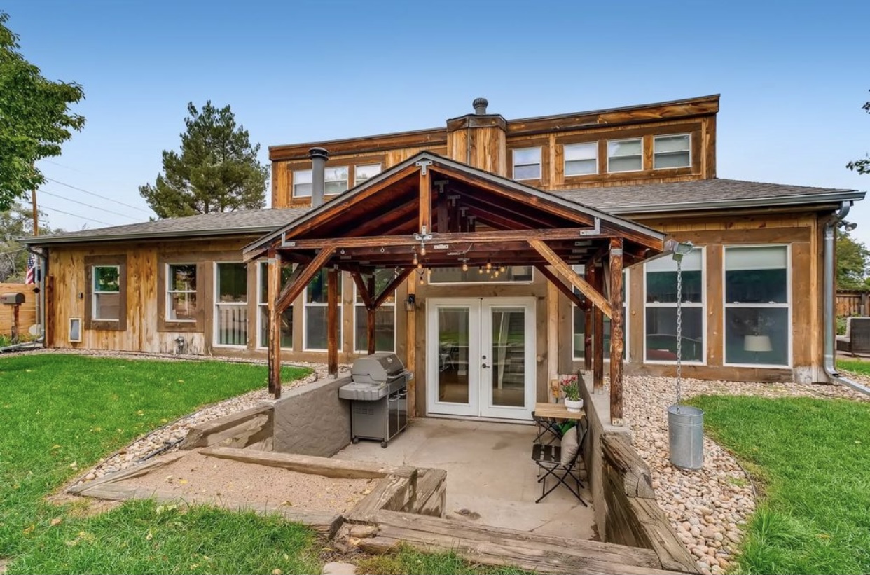 Rental Listing to Adore