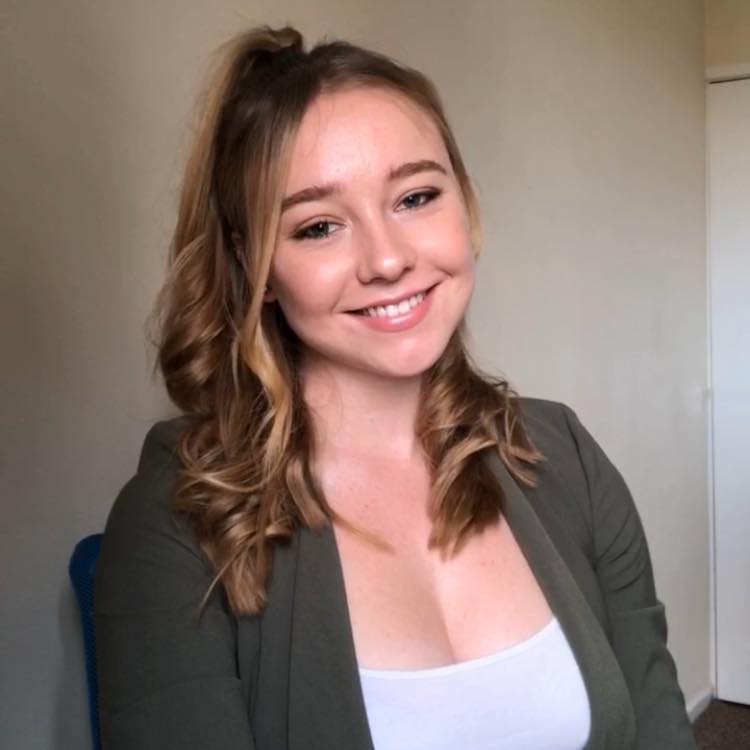 Image of Lizzie Ellis