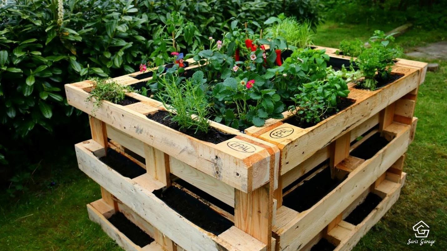 Create Raised Beds with Old Pallets