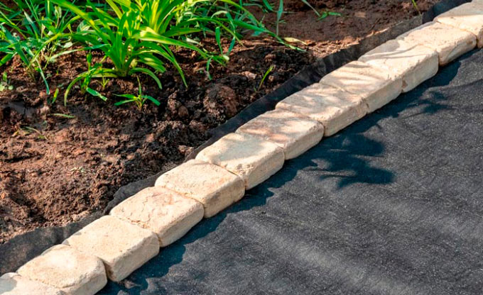 Landscape Fabric Mulch