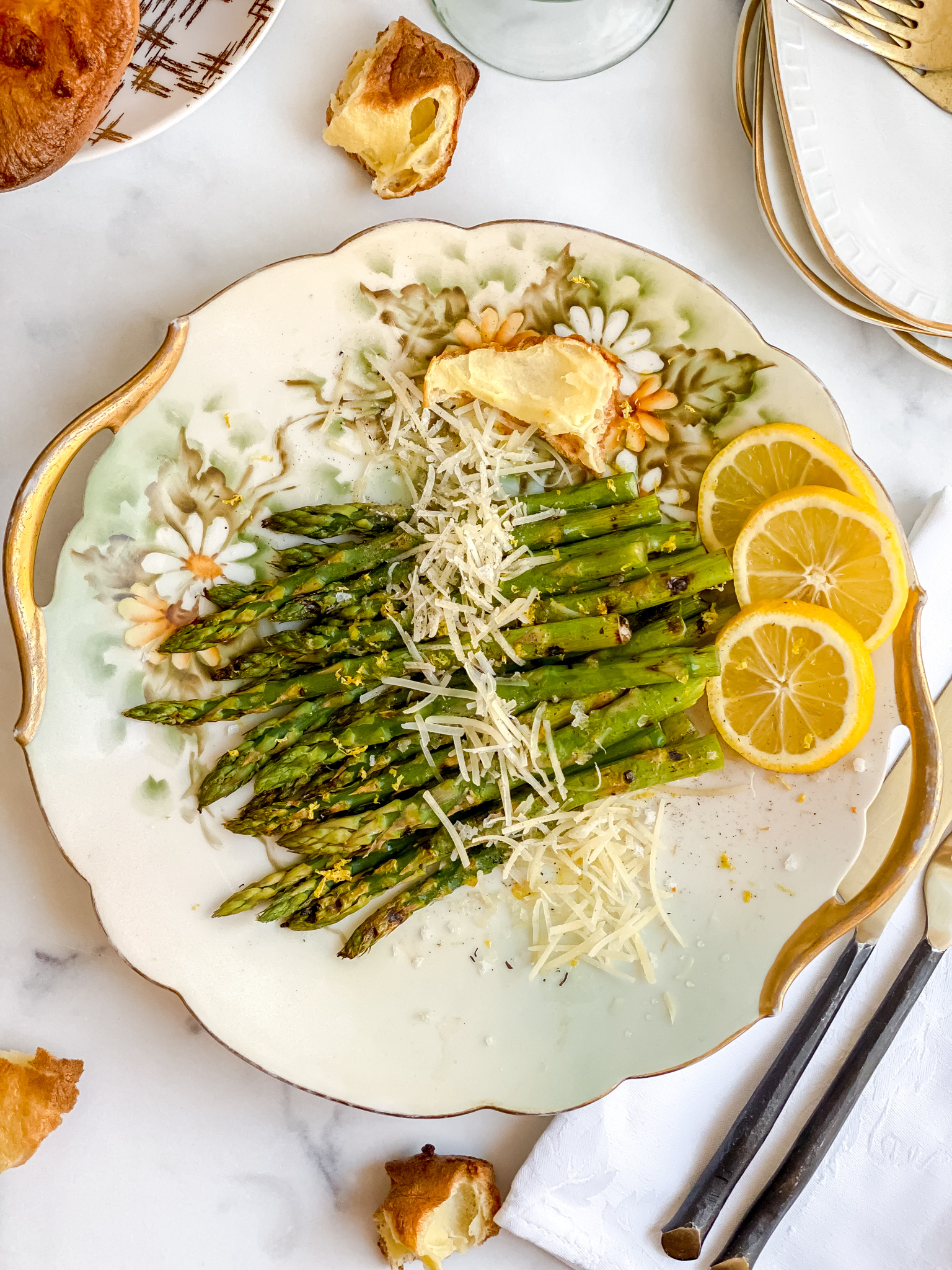 Grilled Asparagus With Lemon and Parmesan