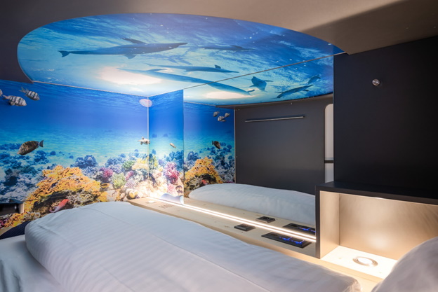 Capsule Hotel