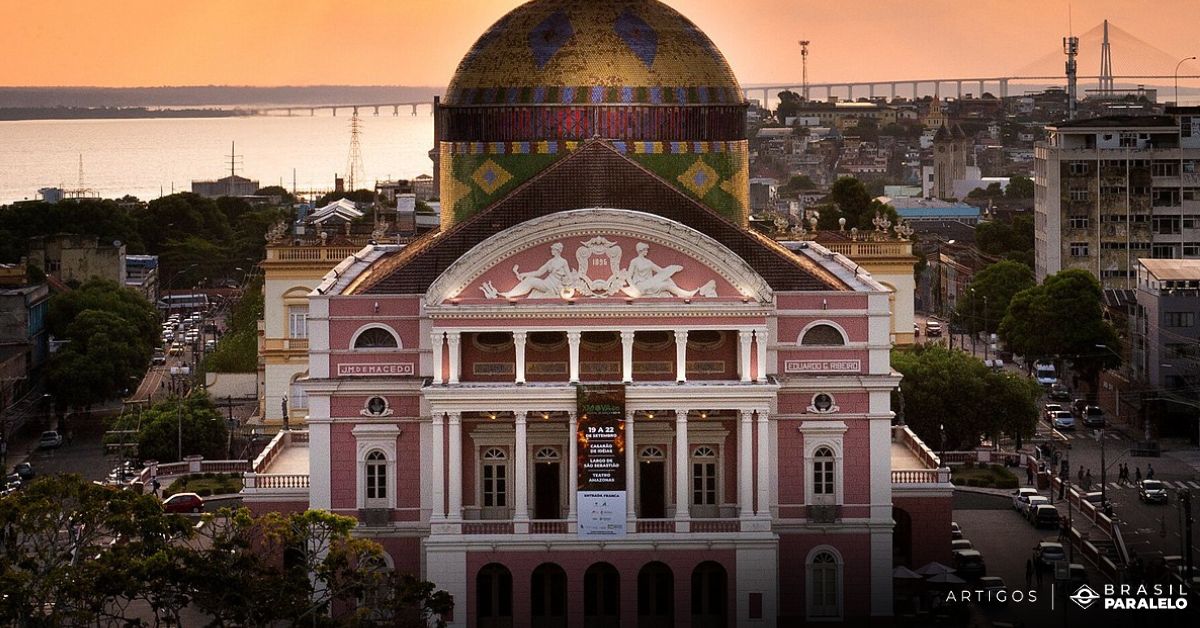 teatro amazonas - 11 monumentos históricos brasileiros