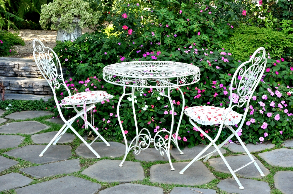 Chair and table natural looking