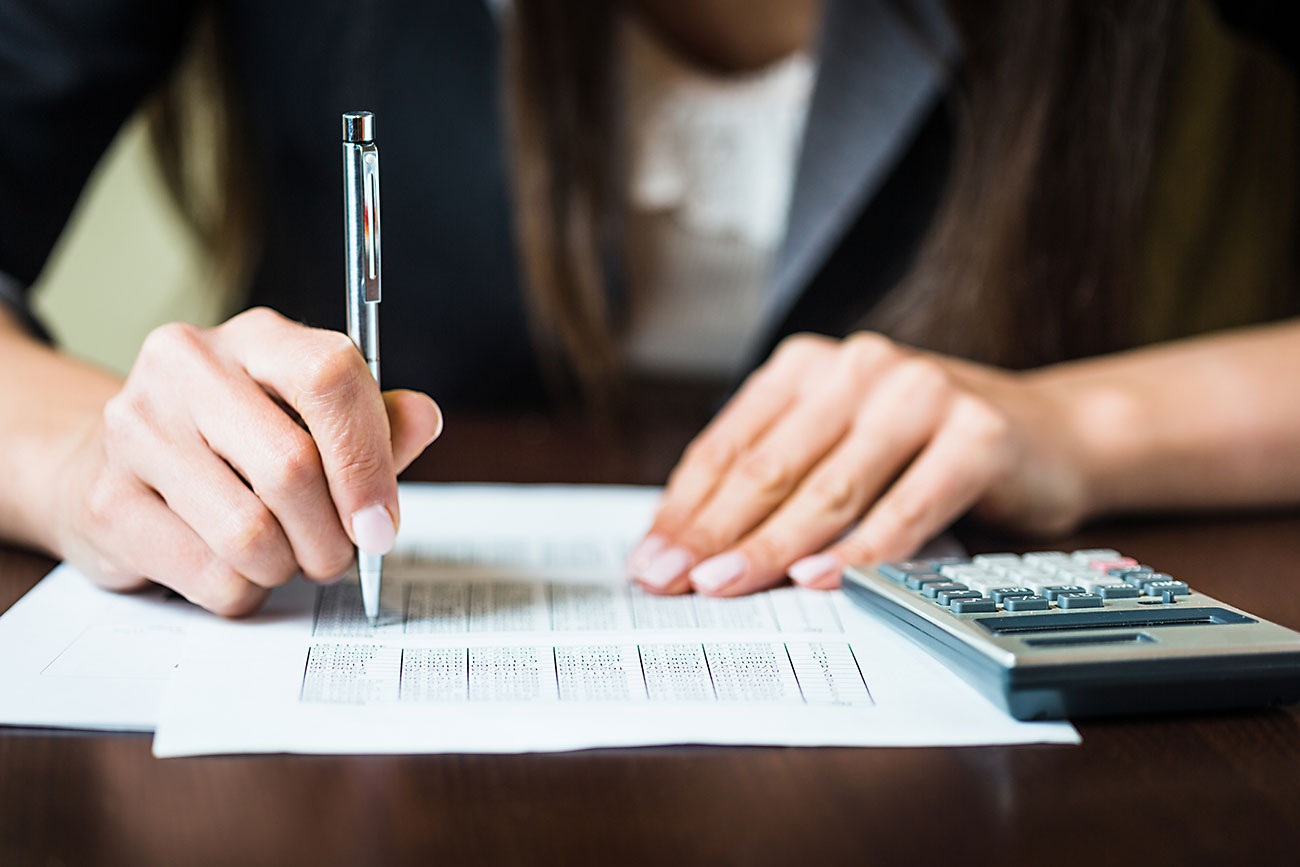 Standard mileage rate vs actual vehicle expenses