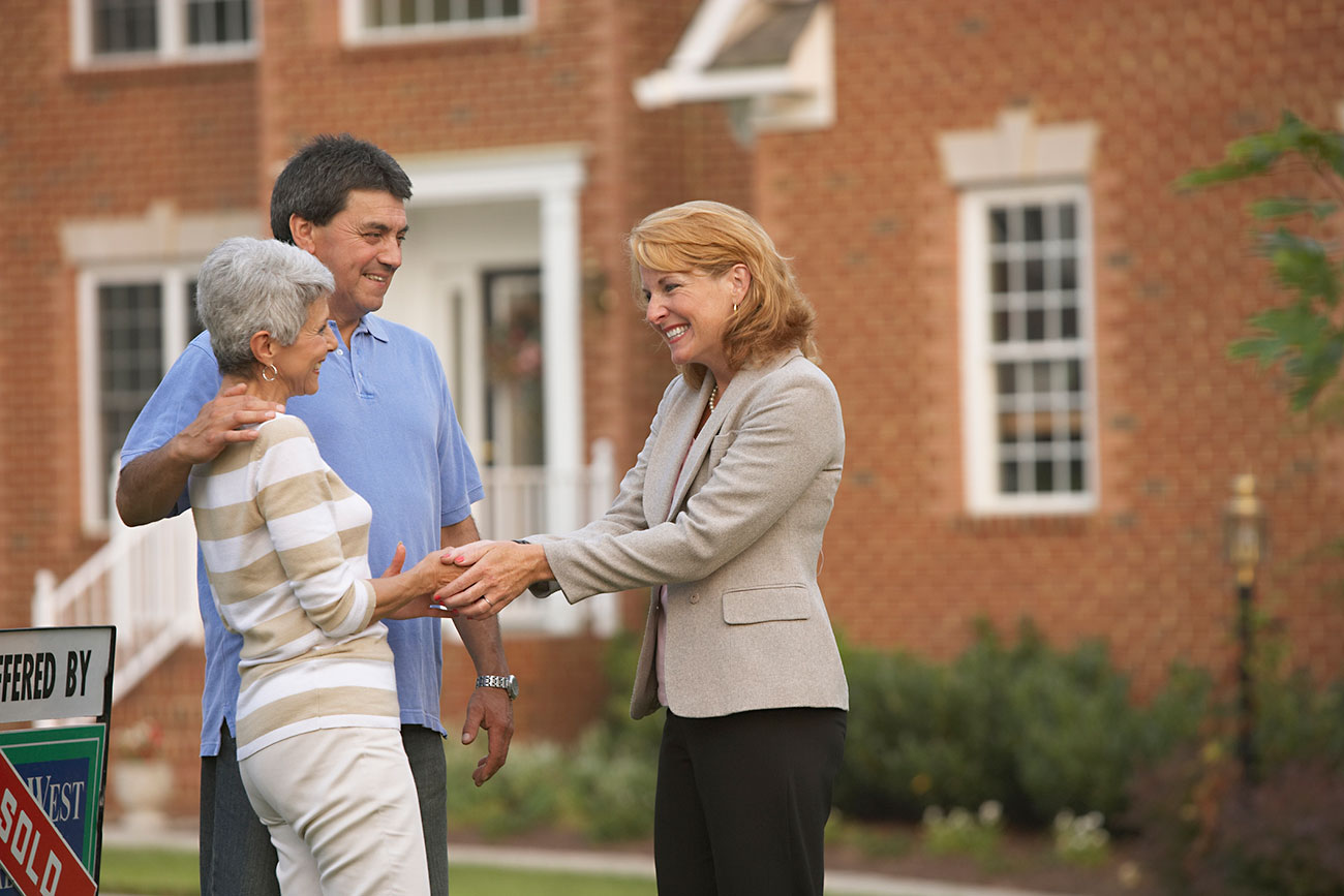 Real Estate Agent License Numbers: What You Need to Know
