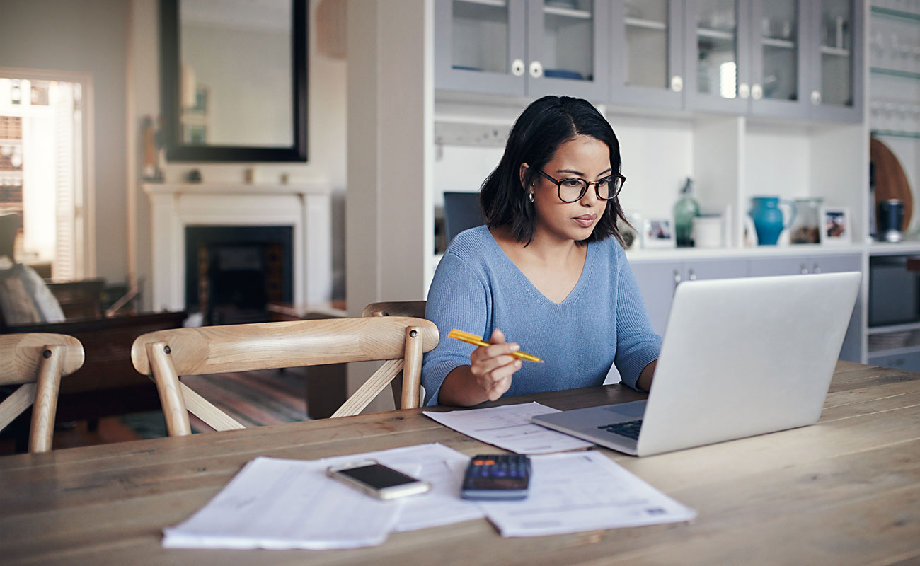 How to Manage Bank Accounts When You're Self-Employed