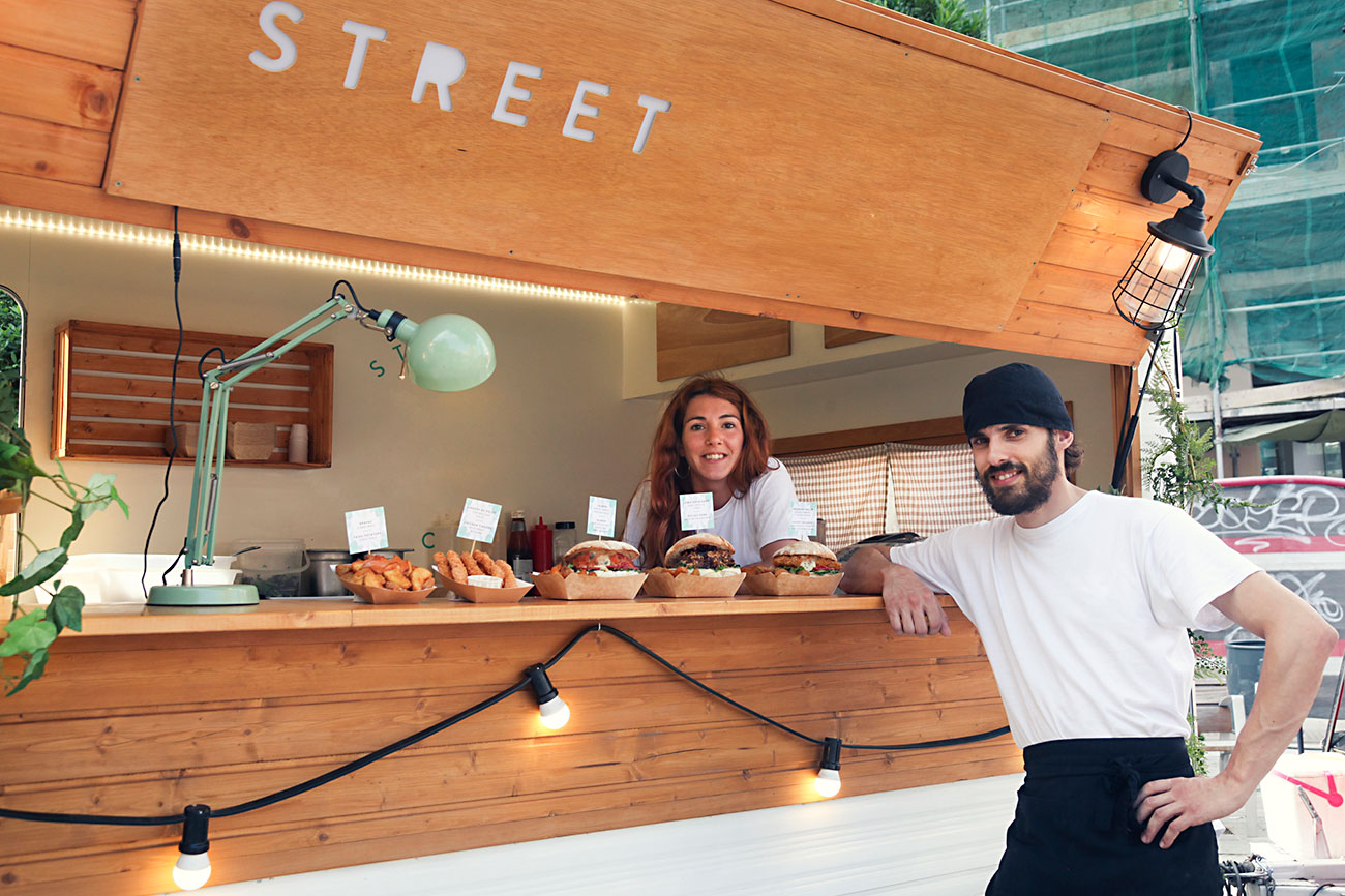 How to Start a Food Truck Business