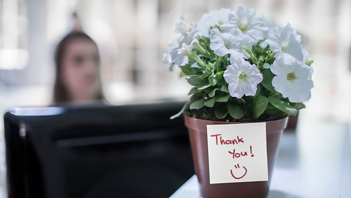 Tips for giving business gifts