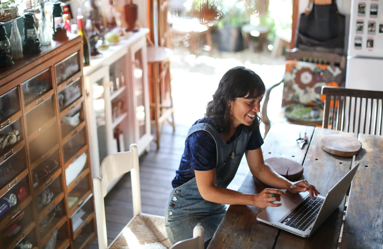 What are the benefits of a sole proprietorship?