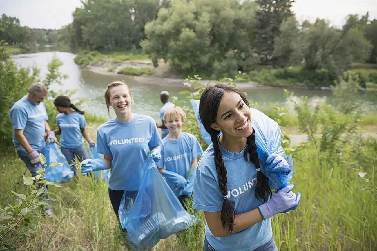5 ways small businesses can give back without going bust