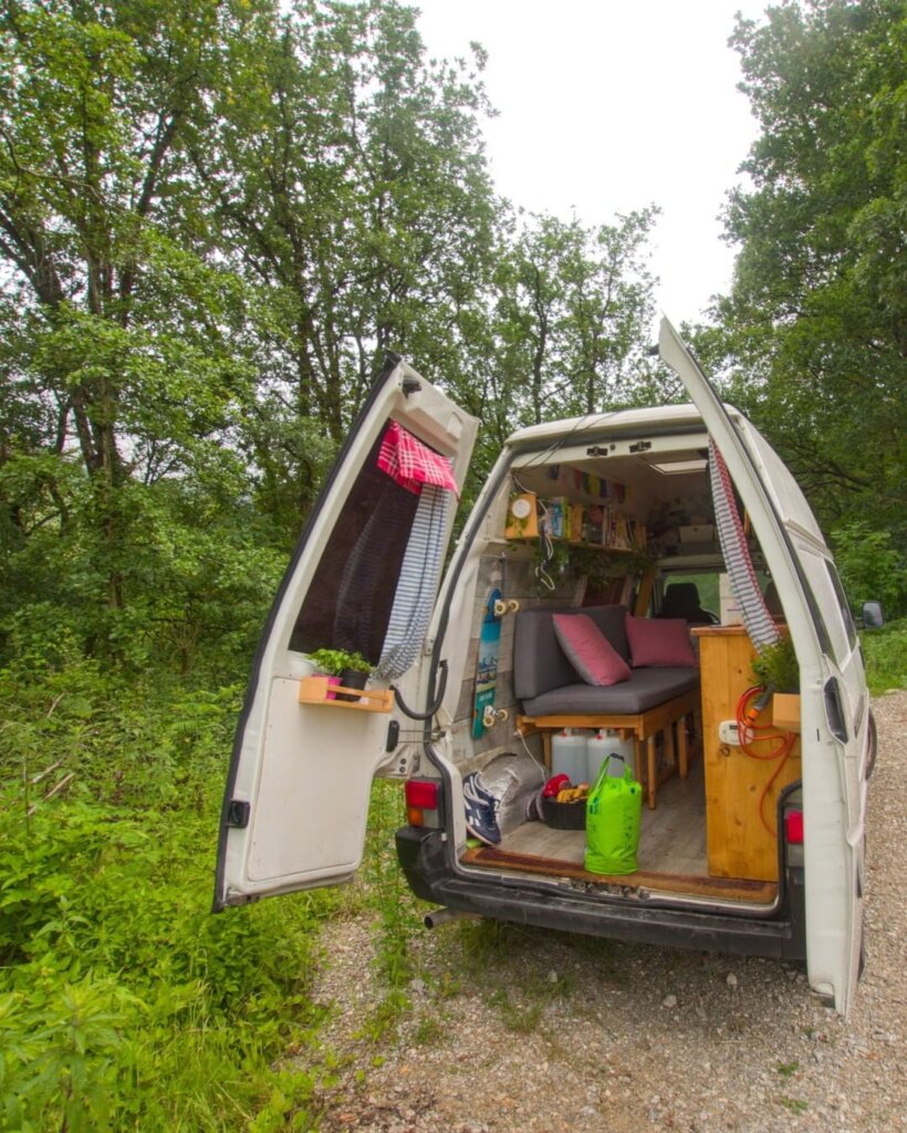 Iñigo’s Functional, Self-Converted Volkswagen T4 Fit for a Seasoned Vanlifer the van conversion guide e book