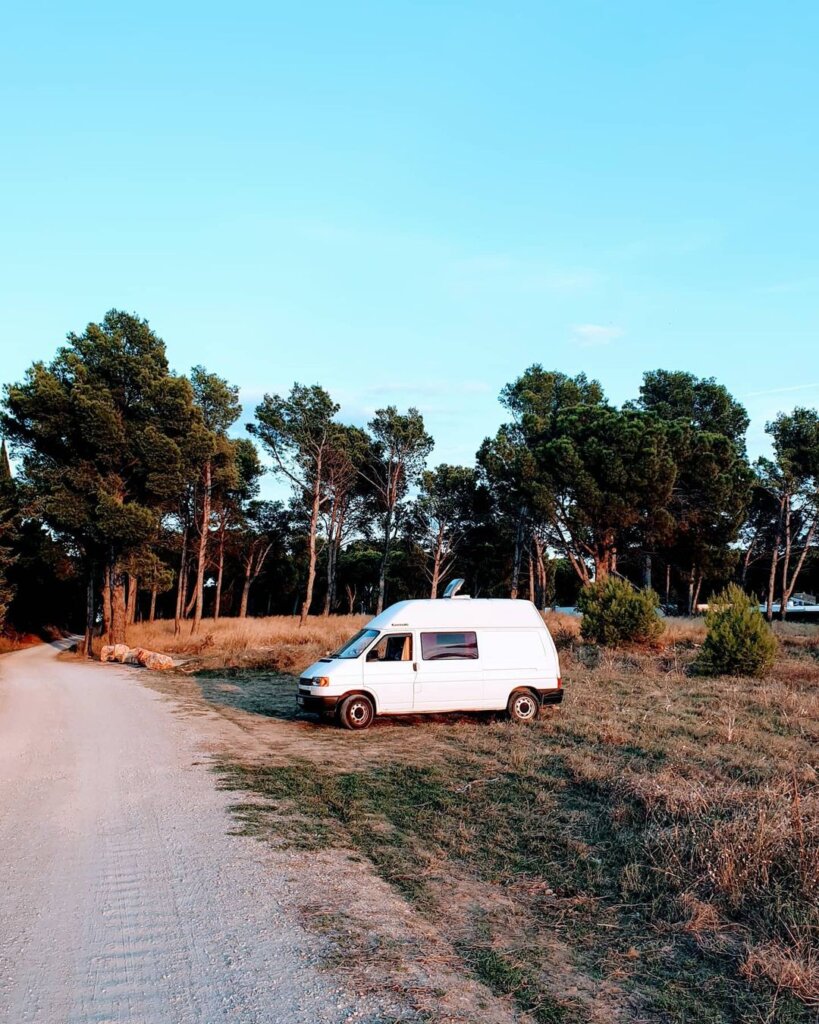 Iñigo’s Functional, Self-Converted Volkswagen T4 Fit for a Seasoned Vanlifer the van conversion guide e book