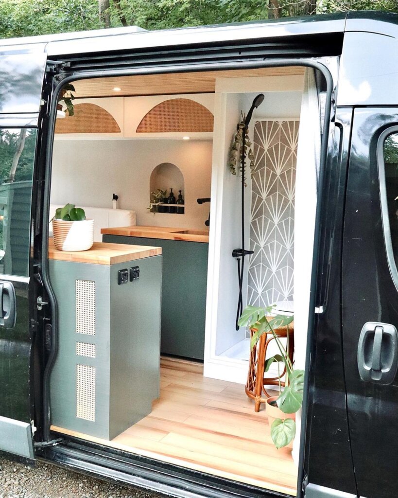 Dianna and James’ State of the Art 2015 Ram ProMaster Van Conversion with Ingenious Home Cinema the van conversion guide e-book