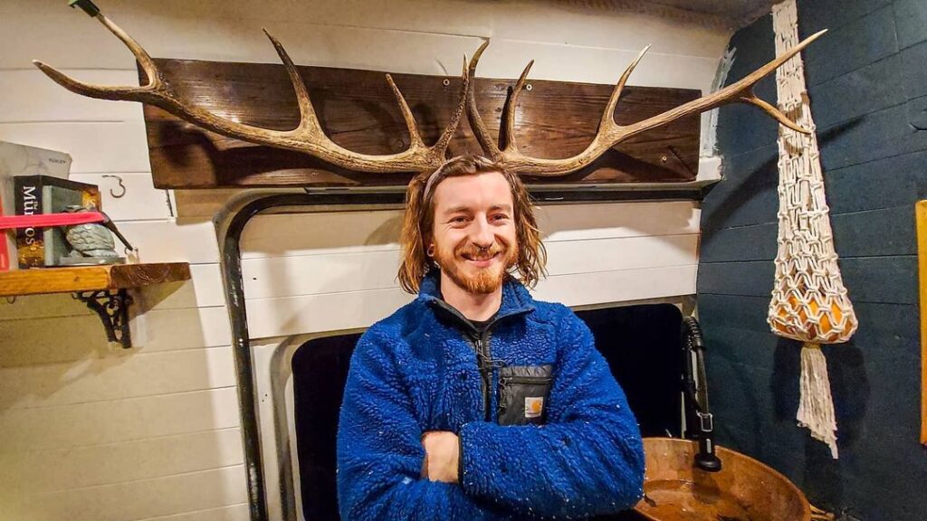 van conversion antlers