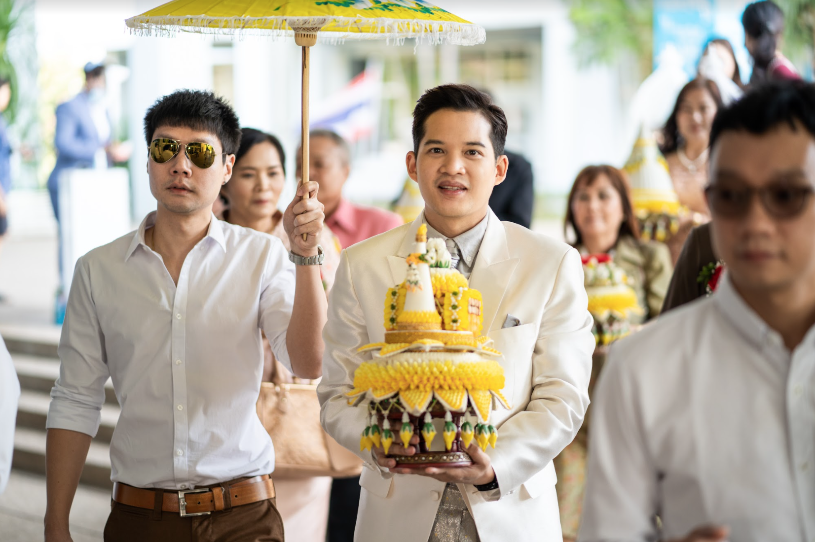 ชุดไทยเจ้าบ่าว
