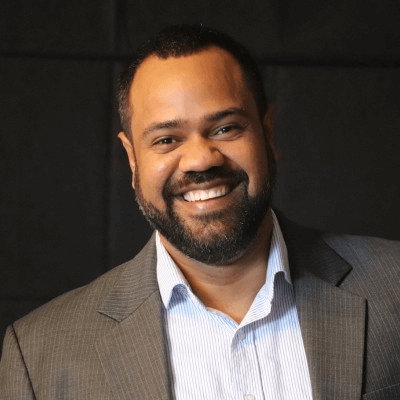 Headshot of Bryan Herde