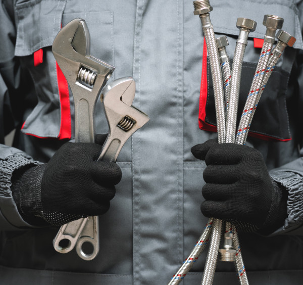 Follow these easy steps to request a plumber in the event of an emergency