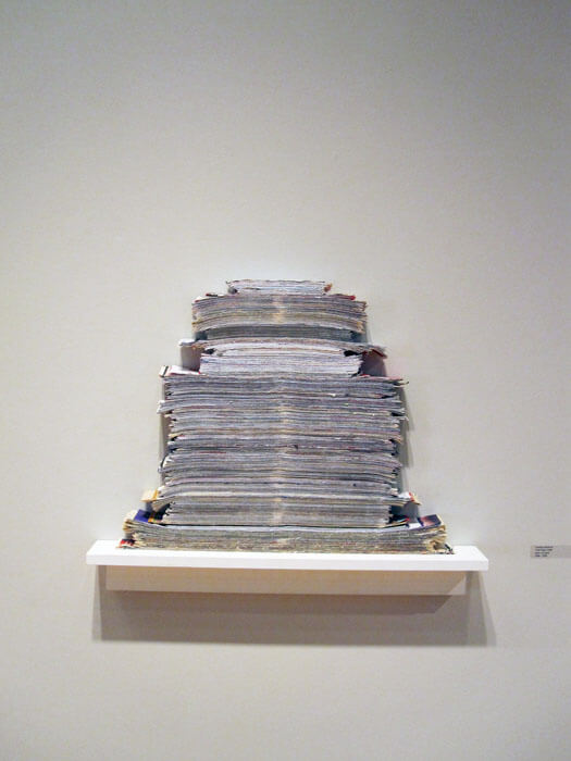 Free Paper 10-06 | Paper and glue, 19.5 x 24.5 x 2 inches, 17 lbs