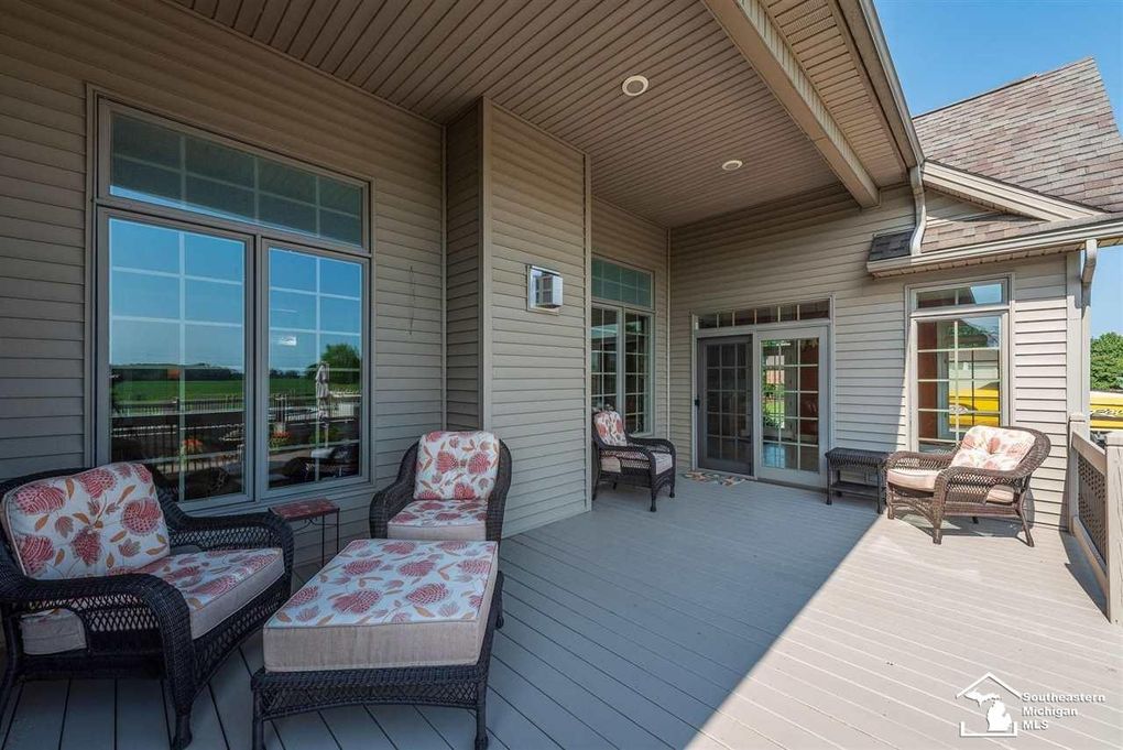 Great Lake Custom Homes