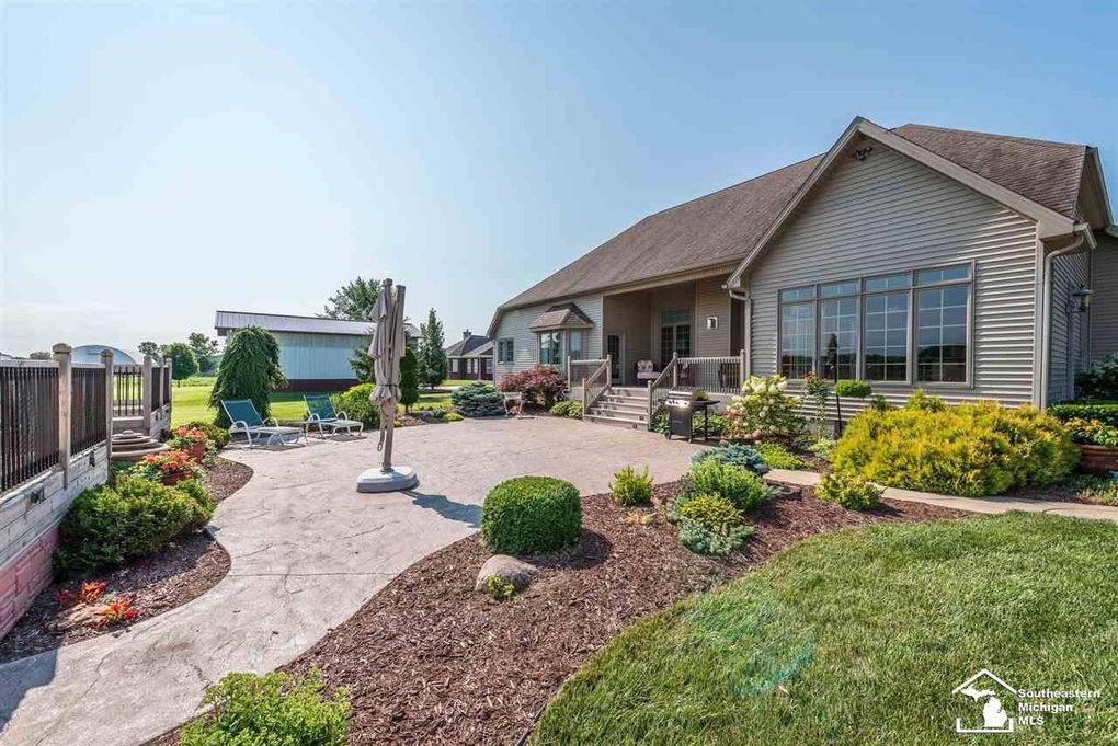 Great Lake Custom Homes