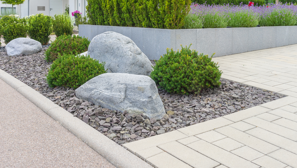 Decorative Stone Aggregates: 9 Ways to Use Gravel in Landscaping