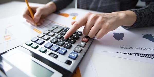 Como fazer um orçamento de prestação de serviço: 5 dicas que vão te ajudar a fechar mais negócios