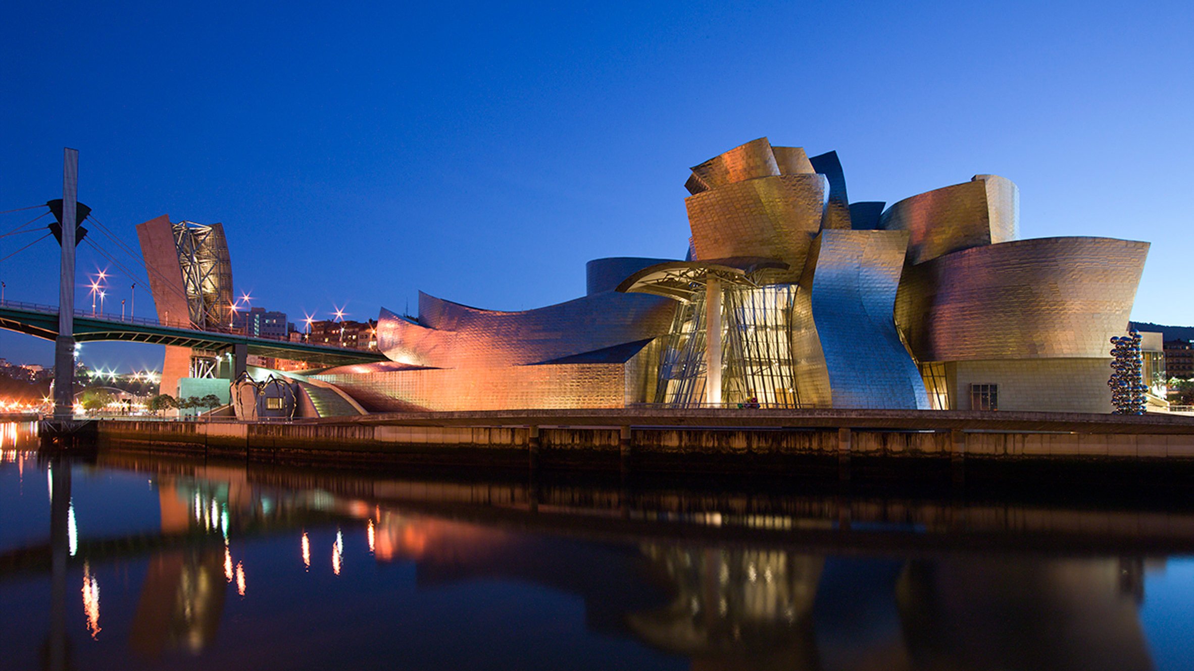 Frank Gehry's Guggenheim Museum Bilbao is "the greatest building of our time"