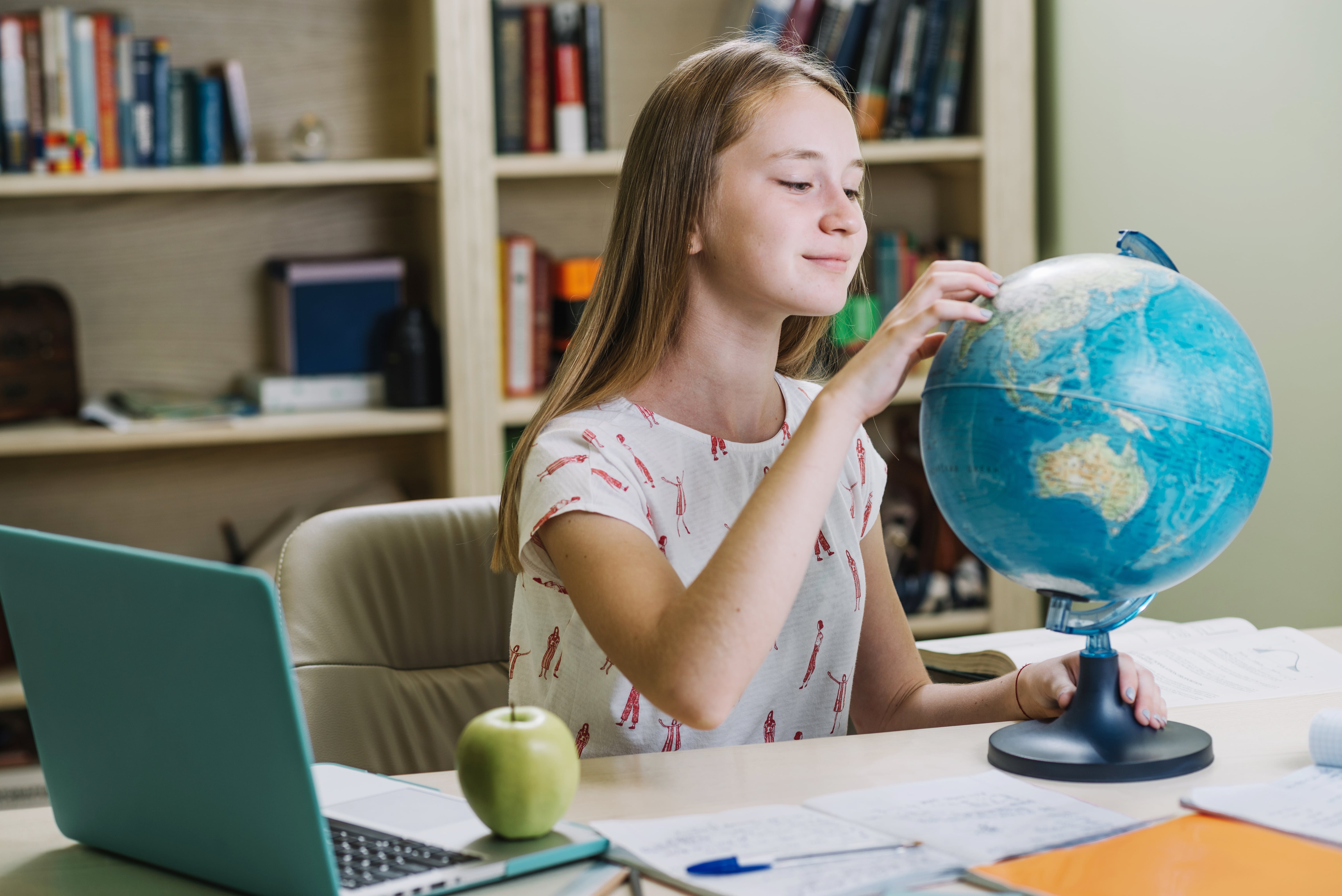 5 Tips To Set Up A Positive Learning Environment At Home
